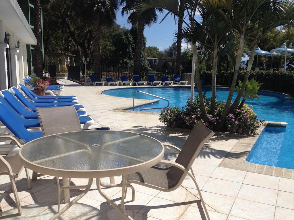 Hotel La Riviera De Atitlan Panajachel Ngoại thất bức ảnh